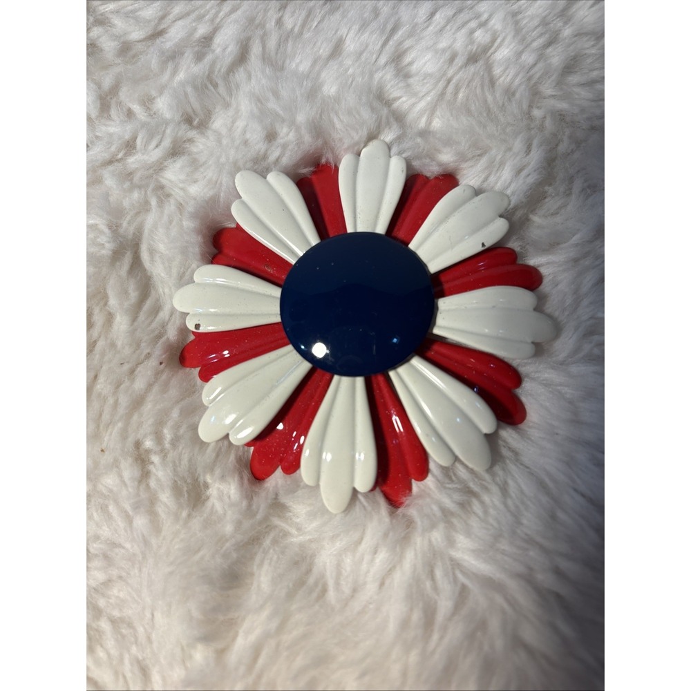 RED WHITE & BLUE PATRIOTIC ENAMELED 3" FLOWER POWER BROOCH HIPPIE BOHO